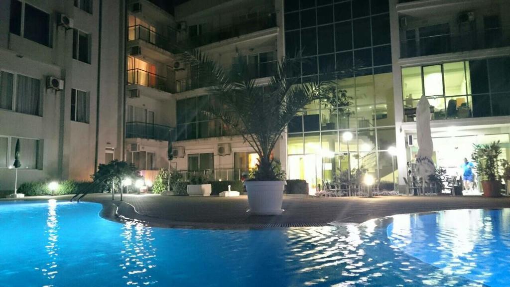 Alexander Lozenets Beach Complex Apartment Exterior photo